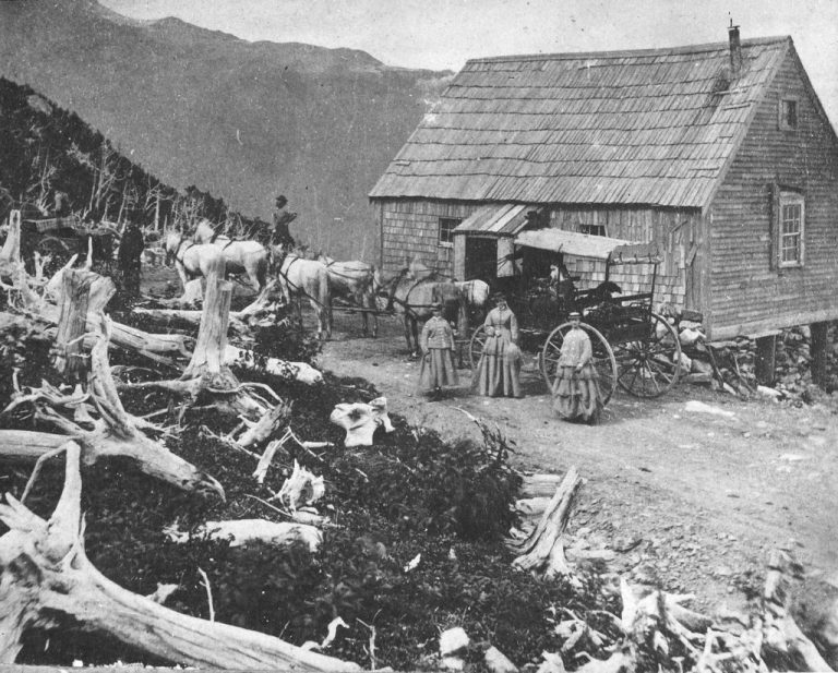 Halfway House, Mt. Washington, NH Lost New England