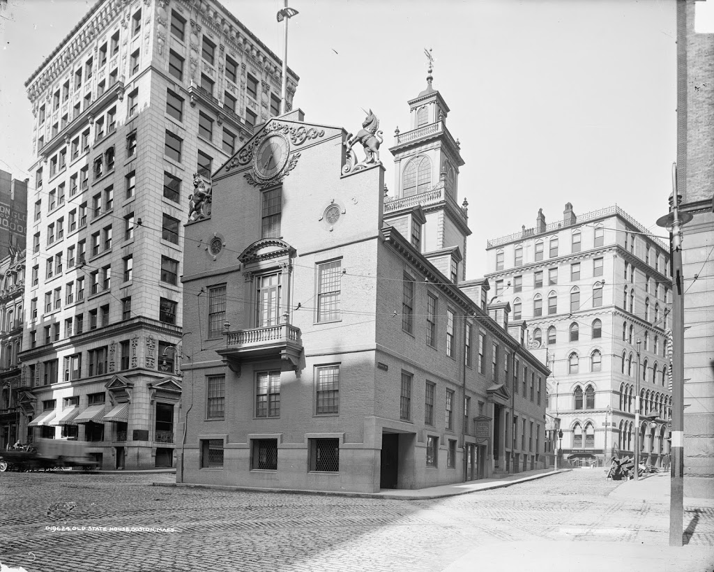 Old state house. Old-State-House-Boston. Бостон 1906 год. Бостон улицы архитектура. Здание Олд Бейли верхняя часть.