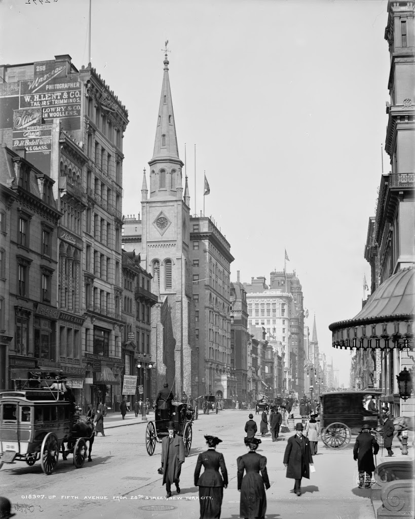 Looking north on Fifth Avenue from 28th Street, New York City - Lost ...