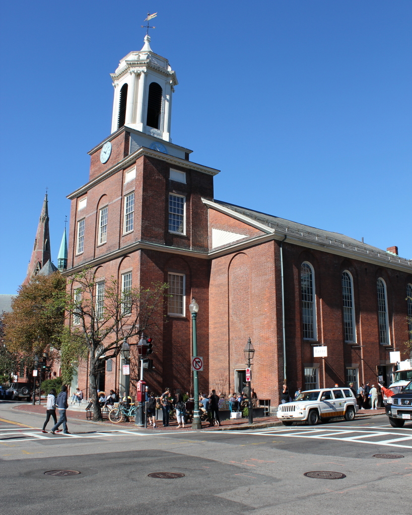 Beacon Hill?s Charles Street Meeting House?History with