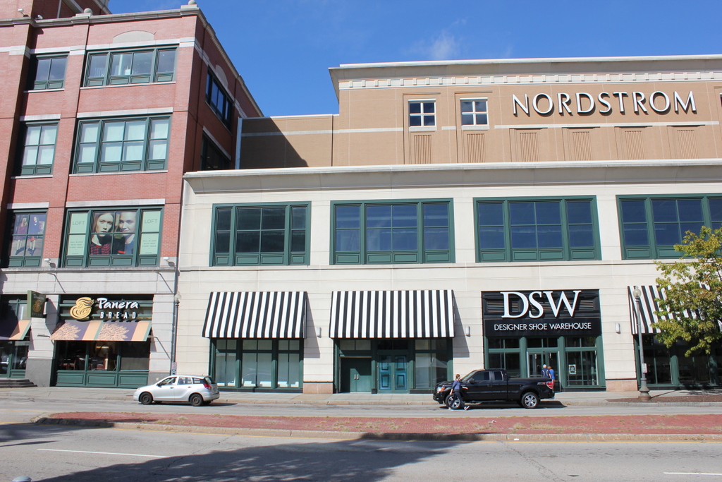 dsw providence place mall