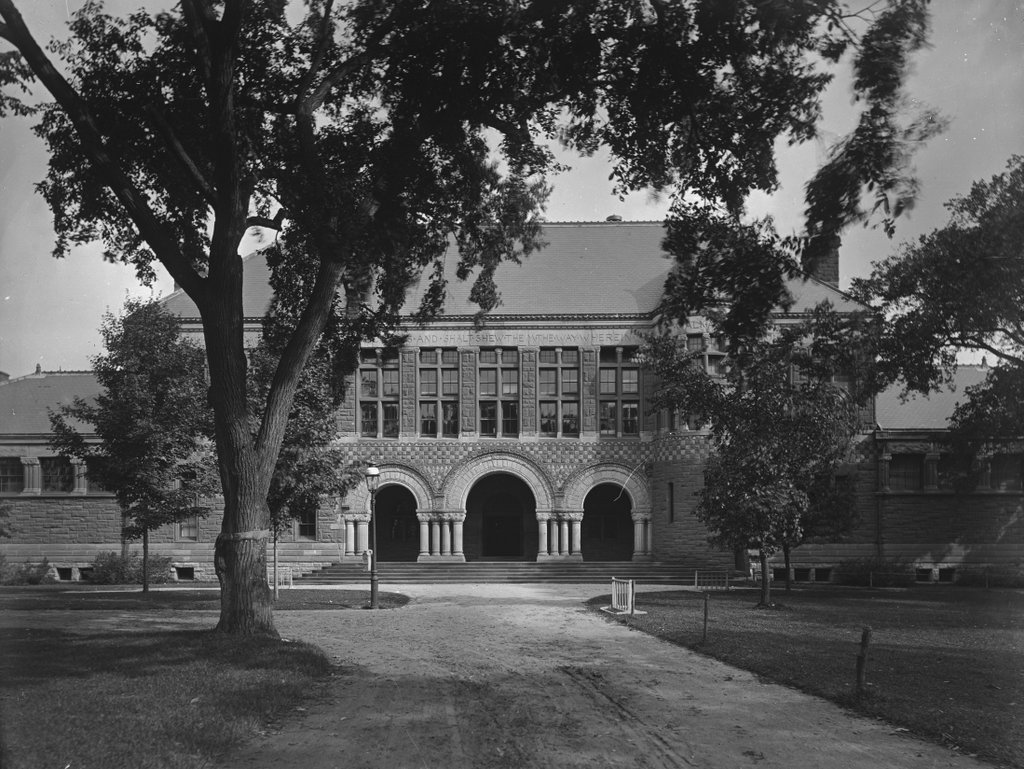 Century school. Университет 19 век США. Школы США 19 век. Университет США 20 век.